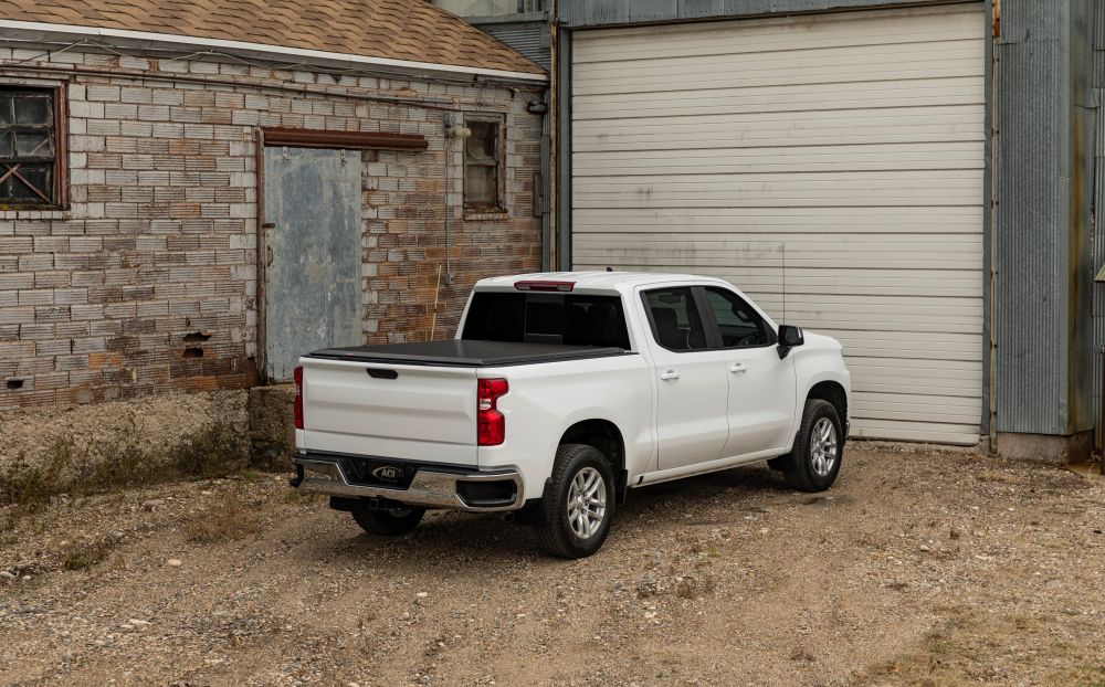 LiteRider Roll-Up fits Select 2019-On Chevrolet/GMC Silverado/Sierra 1500 Models with 6' 6" Bed (w/ or w/o MultiPro Tailgate)