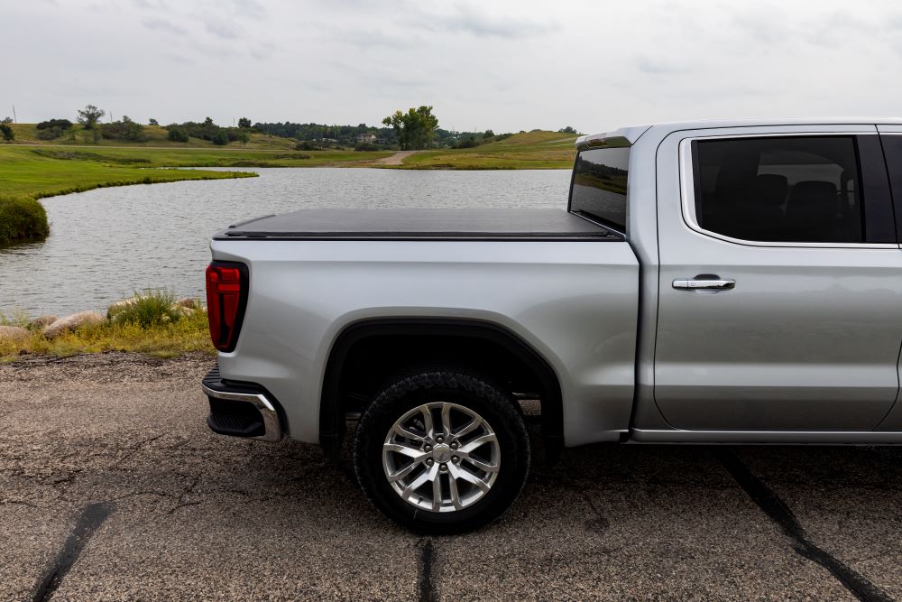 Tonnosport Roll-Up Tonneau Cover Fits Select 2004-2006 Toyota Tundra with 6' 2" Bed