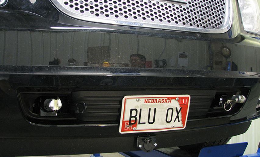 Blue Ox BX1681 Baseplate fits 2007-2010 Chevrolet Silverado 3500HD, Silverado 2500HD & 2007-2010 GMC Sierra 3500HD, Sierra 2500HD, Yukon